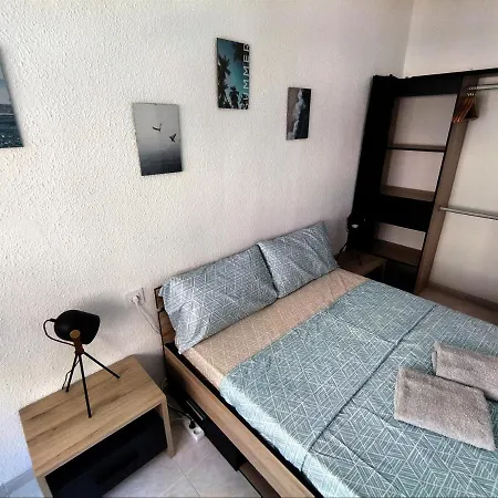 Homestay Shared With Host Alicante