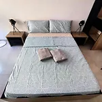 Ubytování v soukromí Shared With Host *